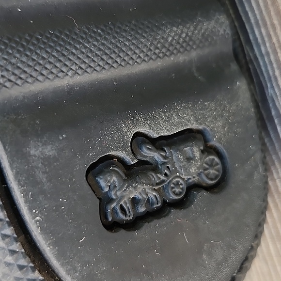 EUC COACH LEATHER ROCCASIN CUT OUT SNEAKERS - Picture 10 of 13